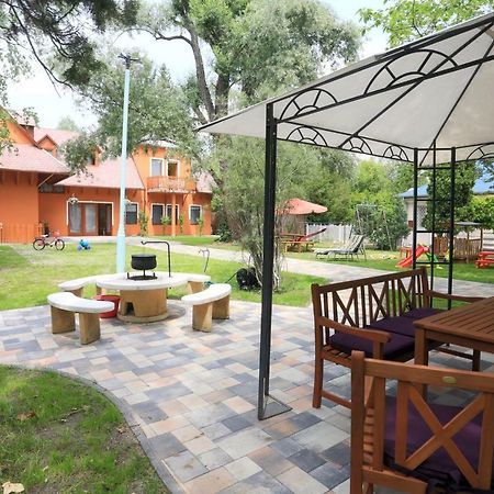 Holiday House Siofok Exterior photo